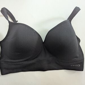 Seamless Black Bra